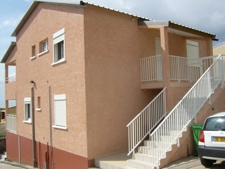maison a louer LA POSSESSION